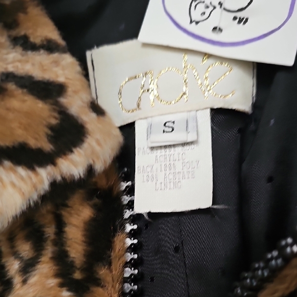 Cache Leopard Print Teddy Jacket - Picture 6 of 7